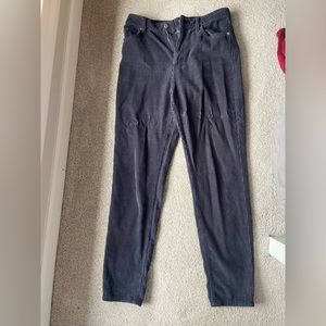 Urban Outfitters BDG Mom High-Rise Jeans Size 28